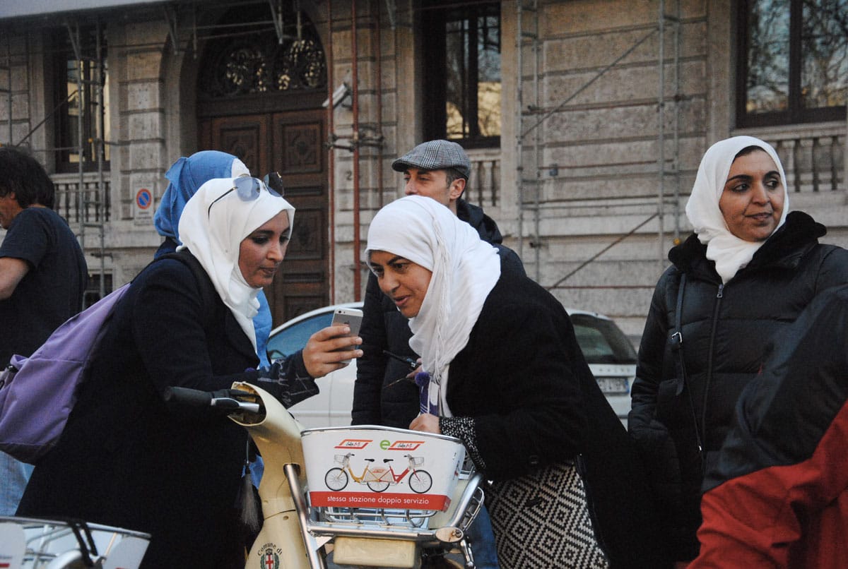 Biciclettiamo: una manifestazione della comunità musulmana contro la discriminazione di genere