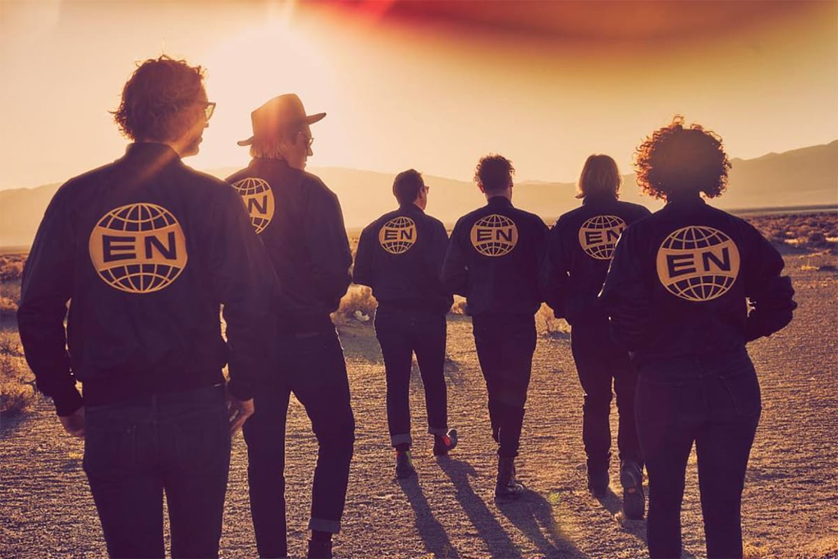 Ascolta “Everything Now”, il nuovo singolo degli Arcade Fire