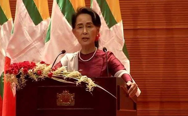 Hello, World! La versione di Aung San Suu Kyi