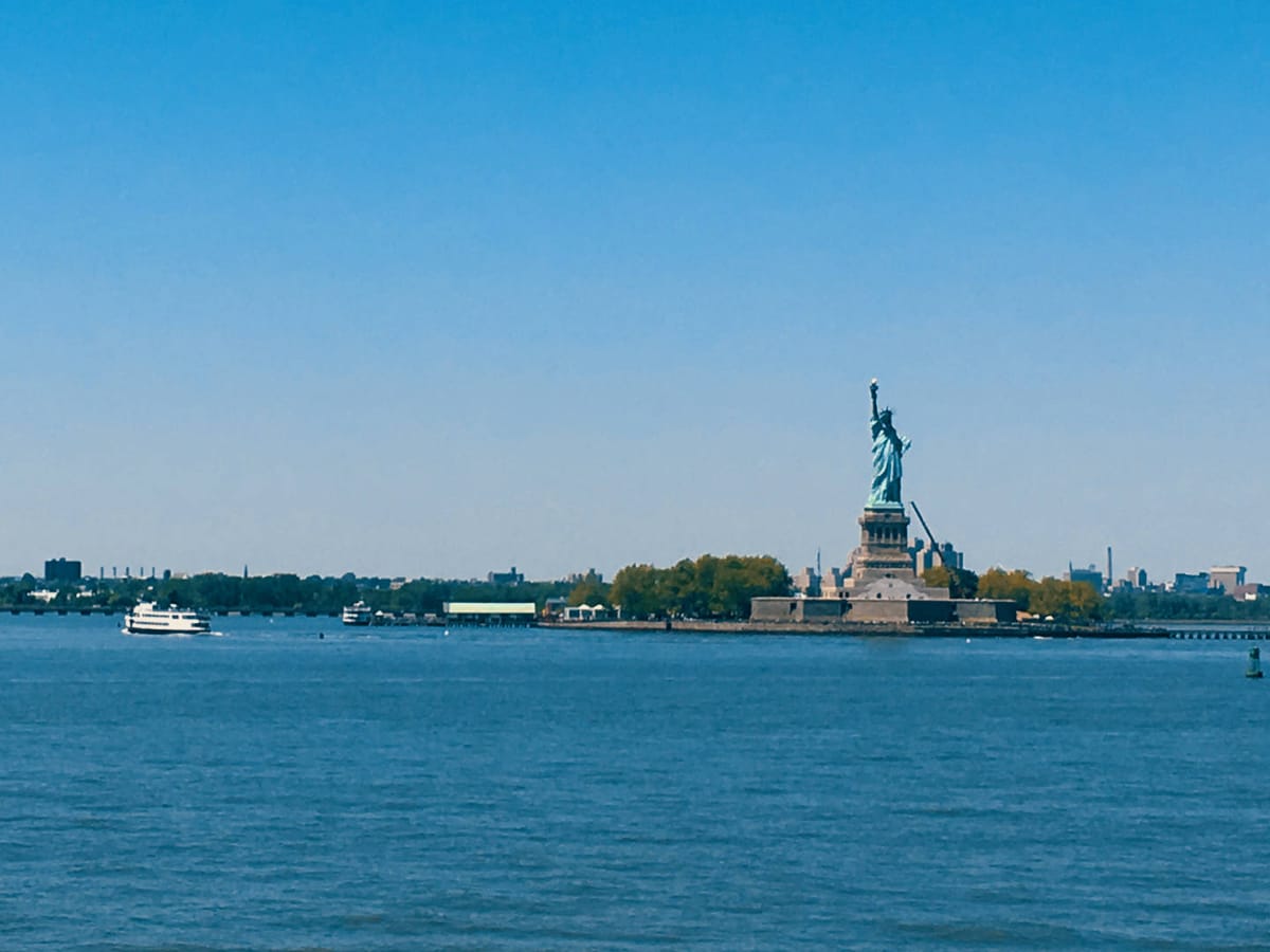 Cosa fare l’ultimo giorno a New York? Andare sull’acqua.