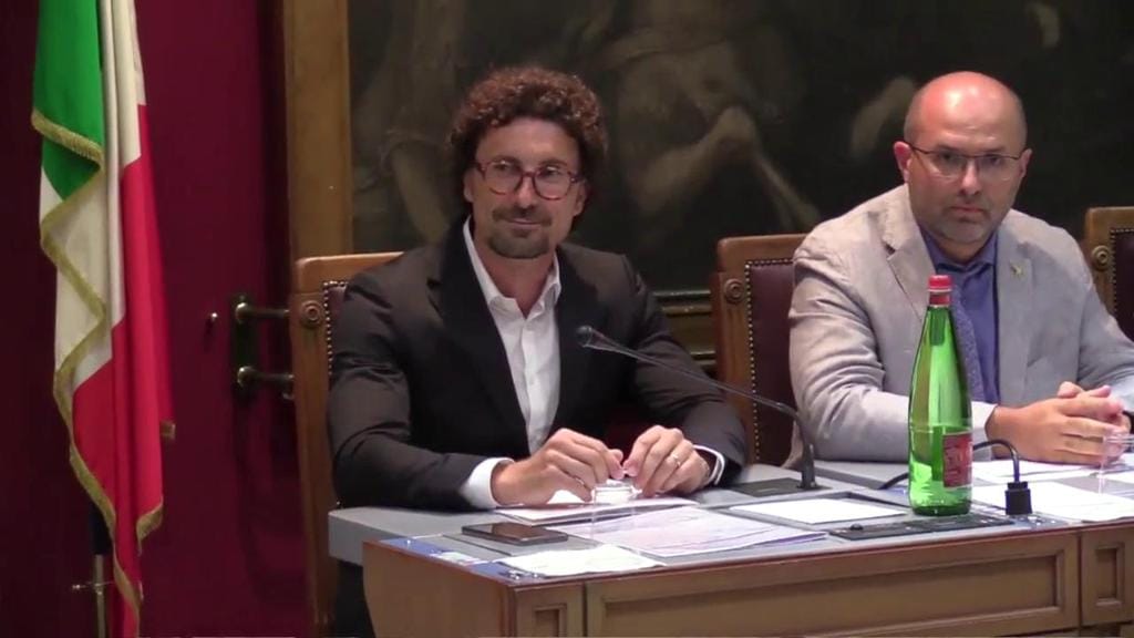 La partita a scacchi su Autostrade