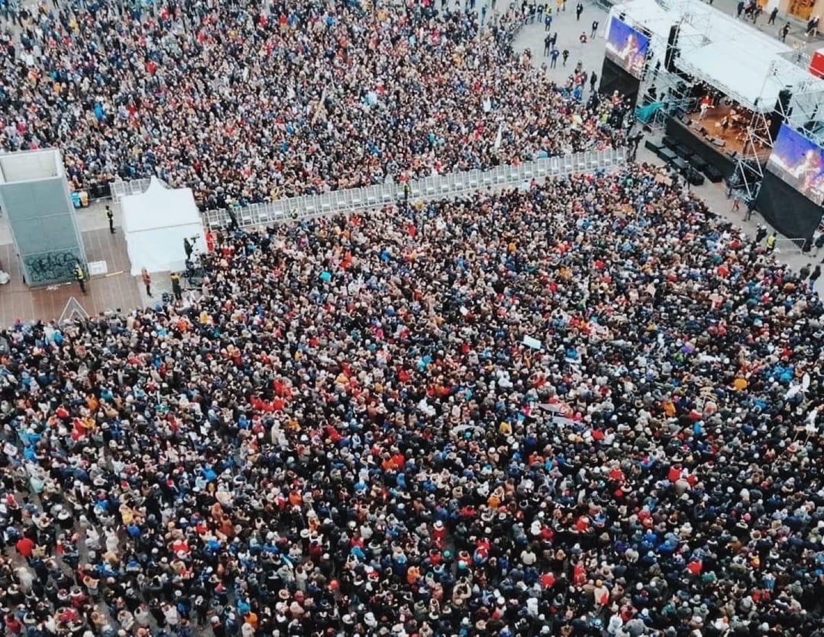 Le Sardine hanno riempito la piazza a Bologna, ma non si capisce ancora cosa vogliono fare