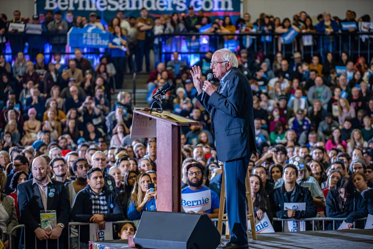 Bernie Sanders è il candidato favorito alle primarie democratiche statunitensi