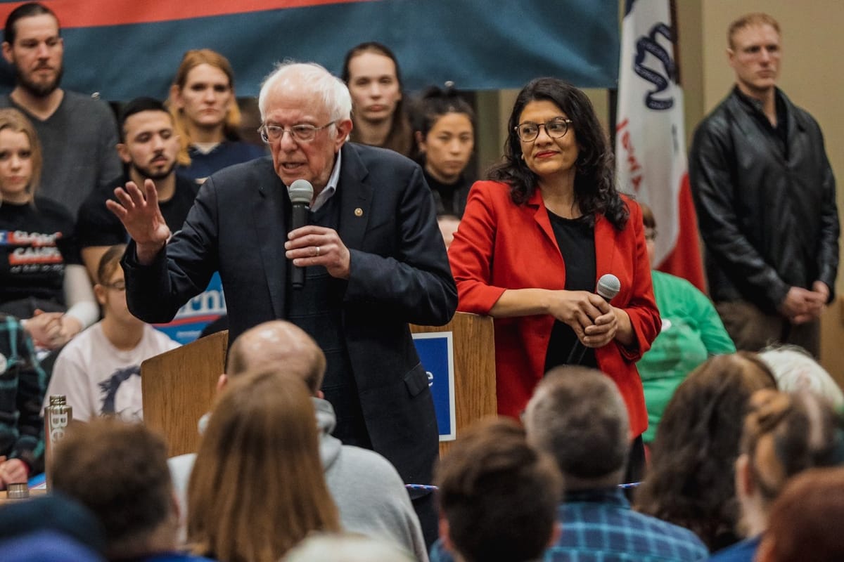 Con le primarie in Iowa Bernie Sanders si gioca tutto