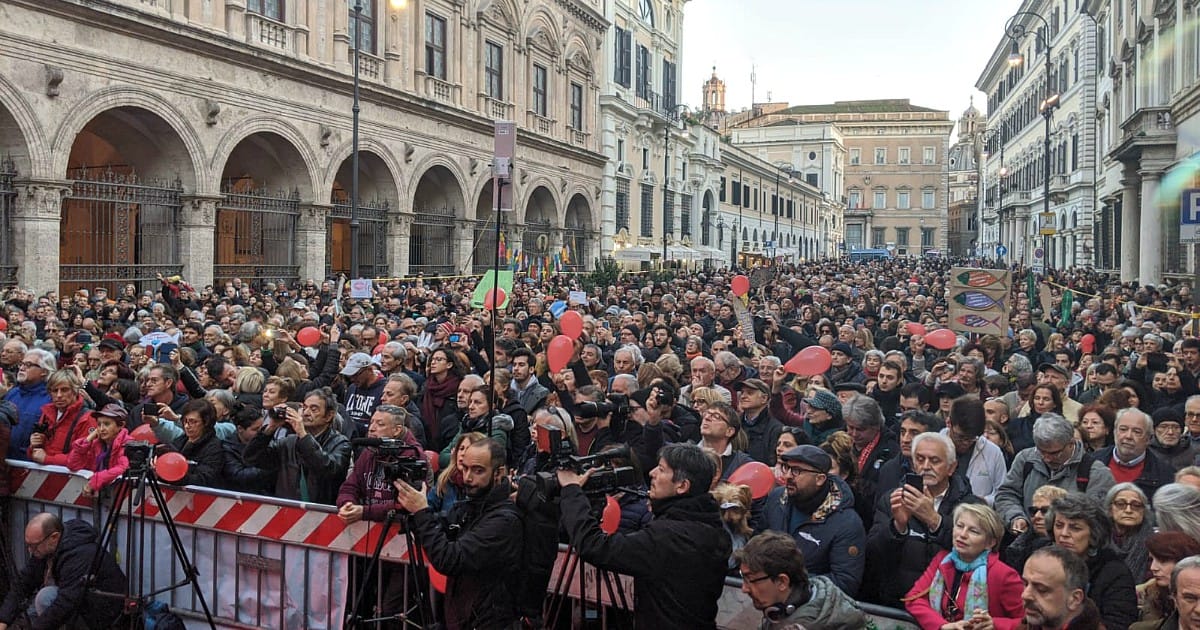 Il governo forse cambierà qualche virgola ai decreti sicurezza