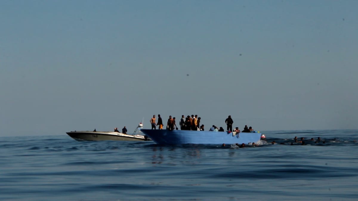 L’Italia ha chiuso i porti ai migranti con il pretesto del coronavirus