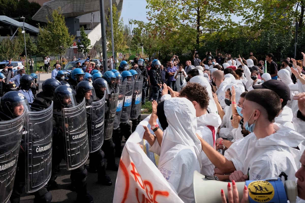 Un altro giorno di manifestazioni per l’ambiente a Milano