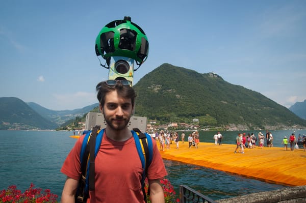 Christo cammina sulle acque anche su Google Maps