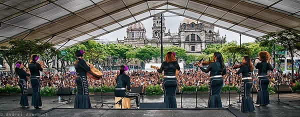 Mariachi Flor de Toloache  le ragazze che stanno reinventando la musica tradizionale messicana