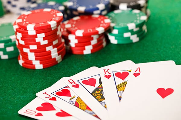 Ora le intelligenze artificiali ci battono anche a poker