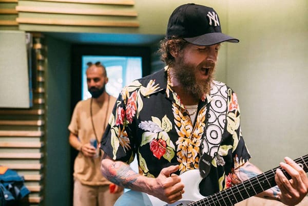 Abbiamo ascoltato “Oh, Vita!” di Jovanotti con Jovanotti