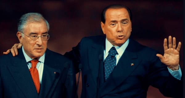 “La pietra tombale di Berlusconi”