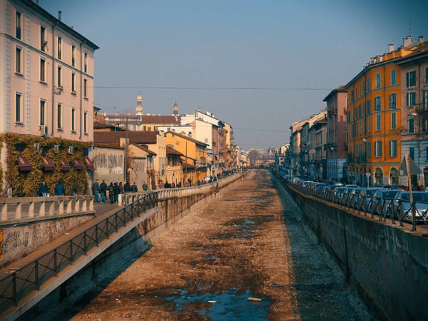 La riapertura dei navigli: storia di un’idea bizzarra diventata mainstream