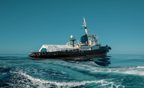 Mentre continua la guerra alle Ong, l’azione di Mediterranea è sempre più importante