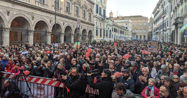 Il governo forse cambierà qualche virgola ai decreti sicurezza