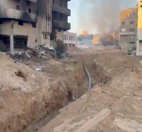 Acqua salata sotto le rovine di Gaza