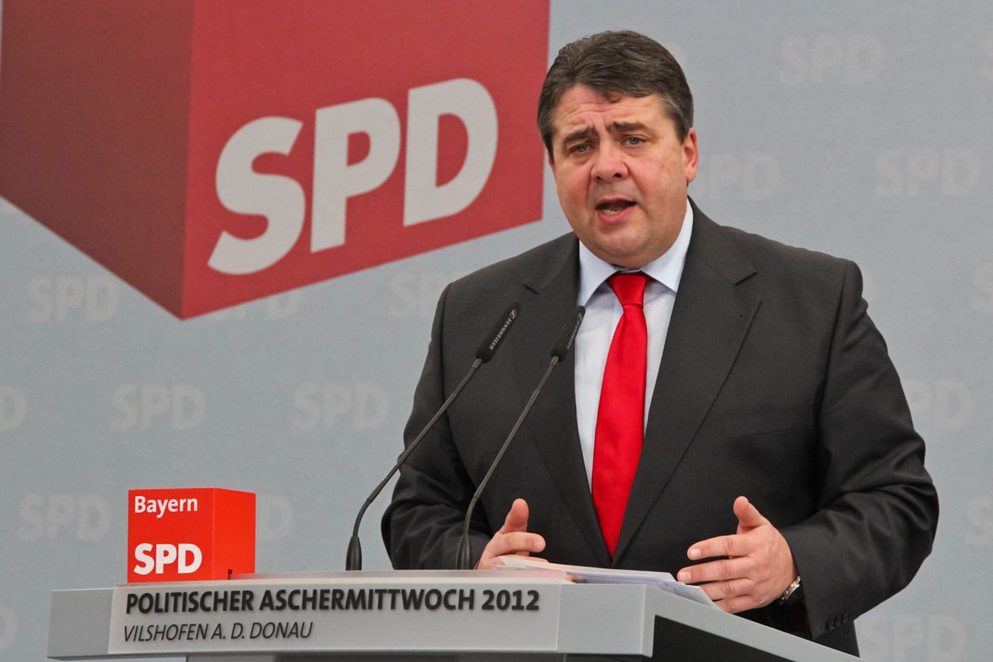 sigmar_gabriel_2012_politischer_aschermittwoch_spd_vilshofen_13