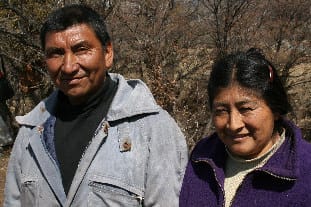 rosa-rua-nahuelquir-with-her-husband-atilio-curinanco-photo-ruth-meehan